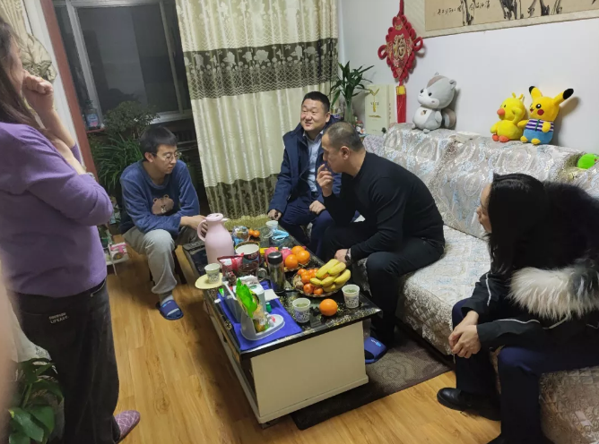 mk官方网站-mk官方网站-首页
产业开发板块深入开展员工家访活动(图2)