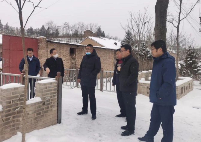 筑起安全墙 照亮乡村路——mk官方网站-mk官方网站-首页
鼎力支持包抓共建村社文明创建工作(图6)