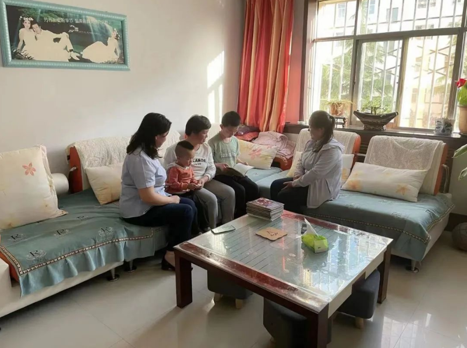 mk官方网站-mk官方网站-首页
开展女职工未成年子女关爱活动(图2)