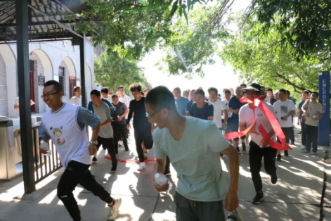 助力文旅市场 展示产投风采——mk官方网站-mk官方网站-首页
组织开展员工登山比赛活动(图2)
