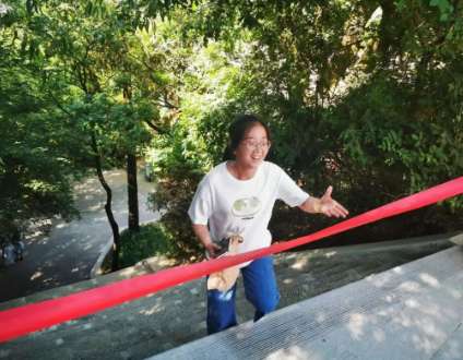 助力文旅市场 展示产投风采——mk官方网站-mk官方网站-首页
组织开展员工登山比赛活动(图10)