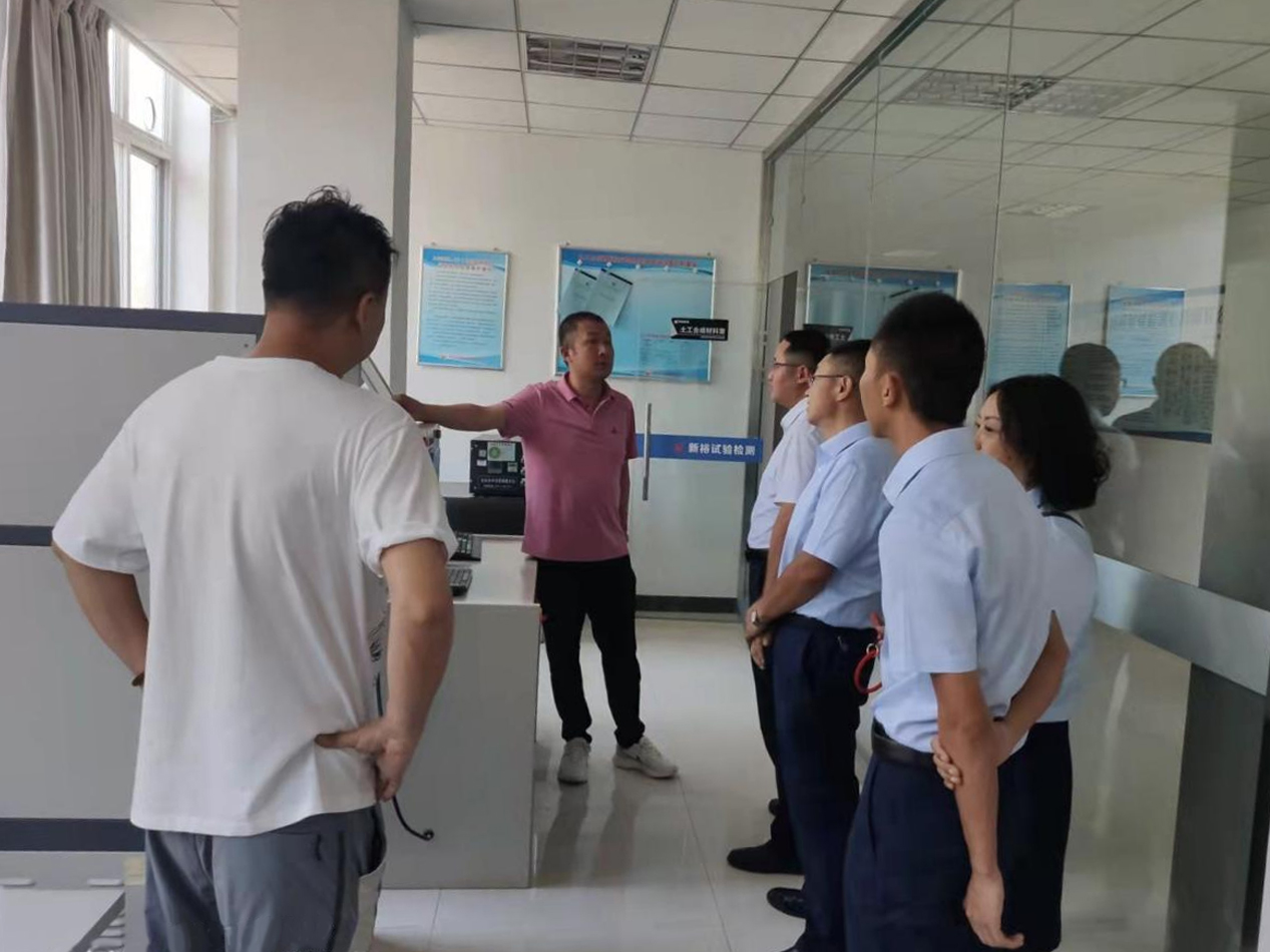 mk官方网站-mk官方网站-首页
泾东设计公司赴甲级检测公司考察学习(图2) mk官方网站-mk官方网站-首页
泾东设计公司赴甲级检测公司考察学习(图2)