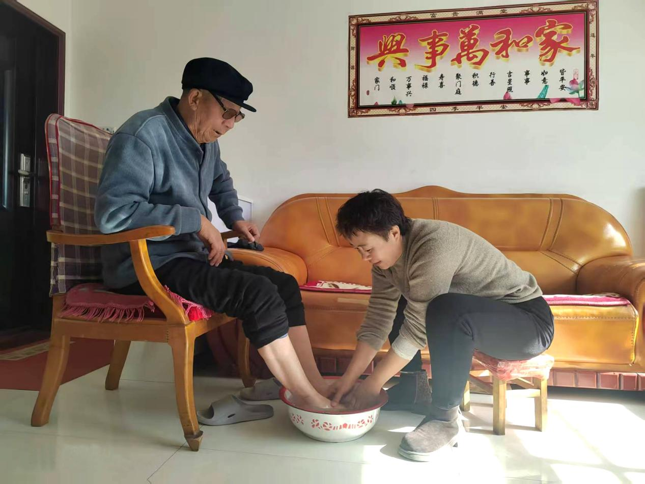中共mk官方网站-mk官方网站-首页
委员会关于对2024年度“产投榜样”进行公示的公告(图5)